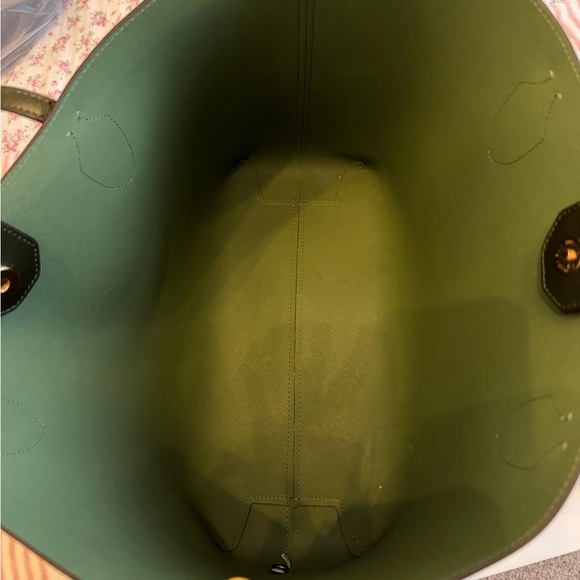 kate spade dark green leather tote with gold logo - Picture 4 of 7